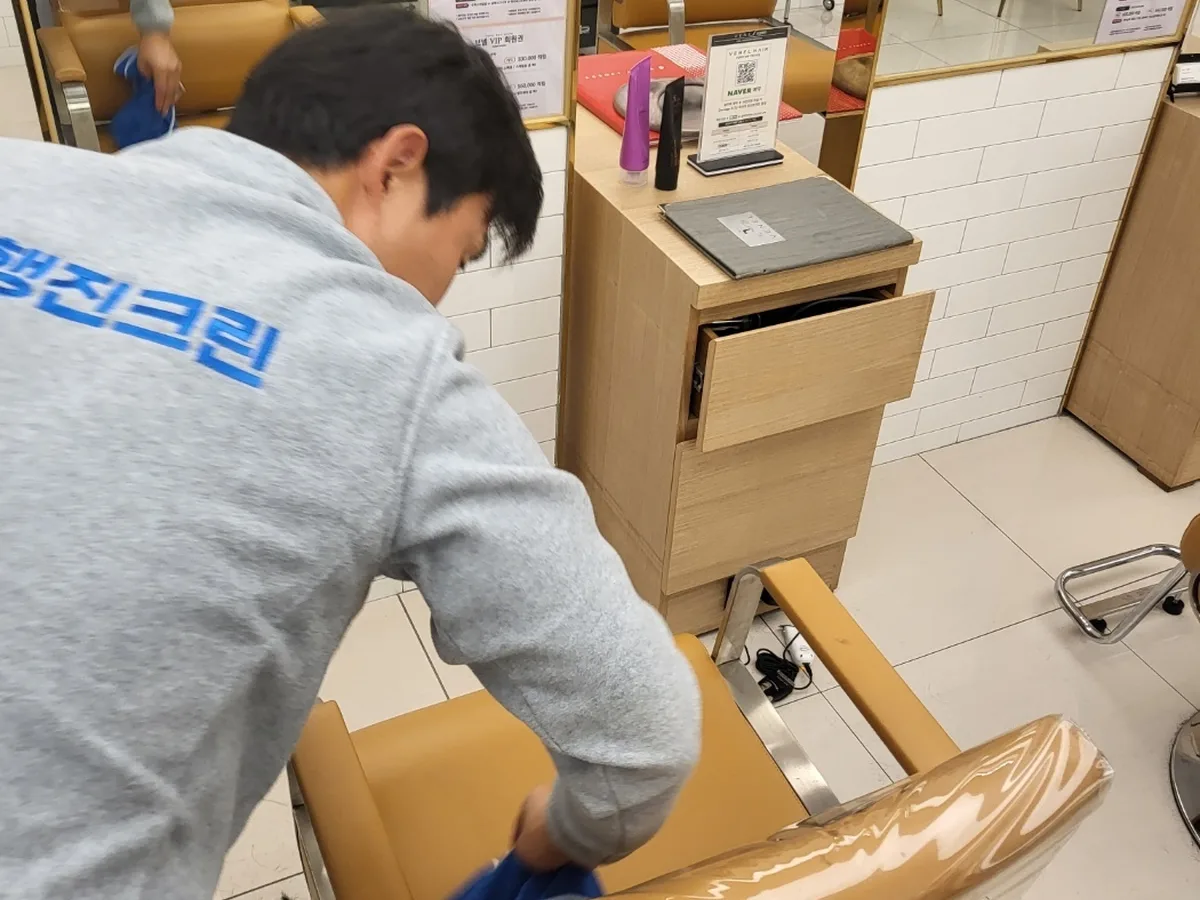 원주시 가현동 미용실 복도·대기 동선 야간 위생청소 사례 - 행진크린